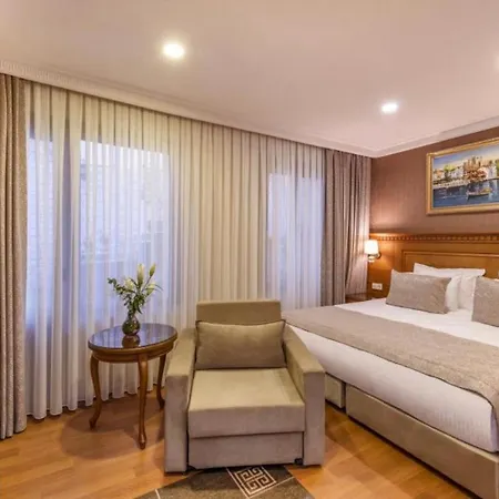 Maria Hotel 4*